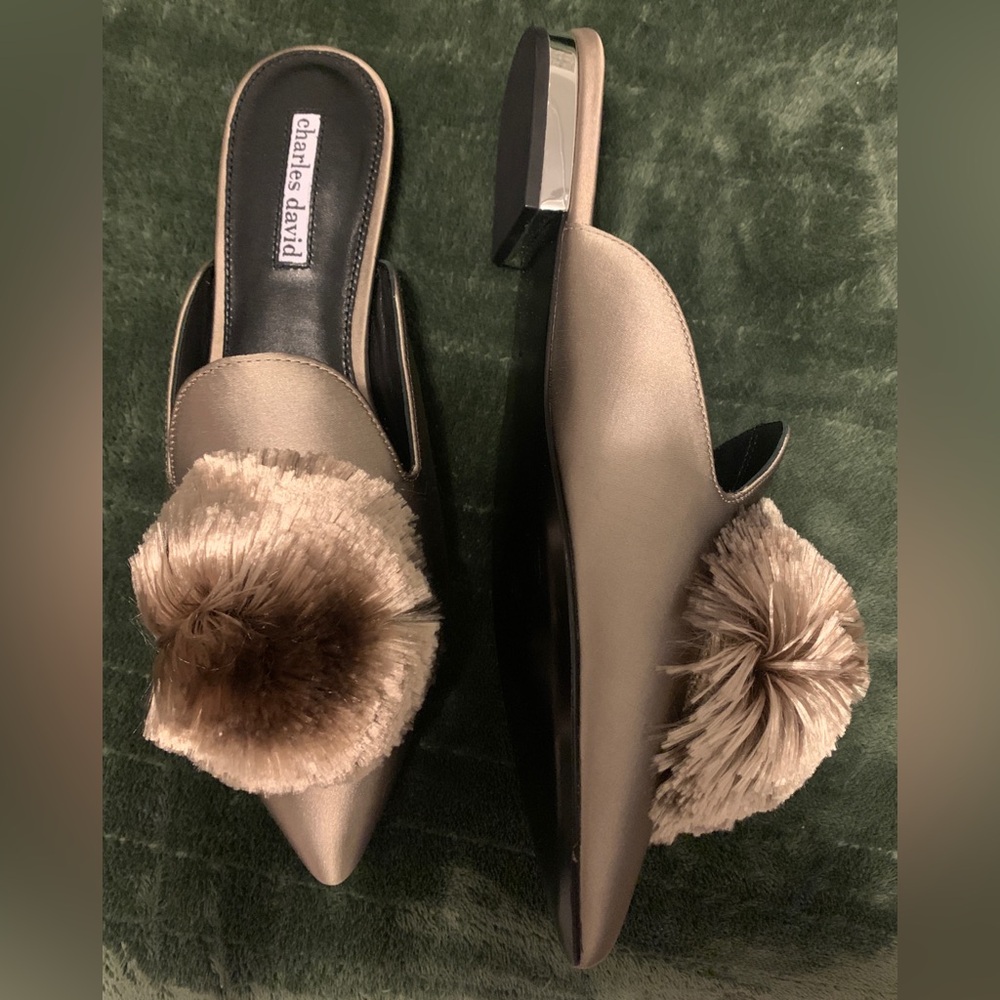 CHARLES DAVID Womens Wella Mule